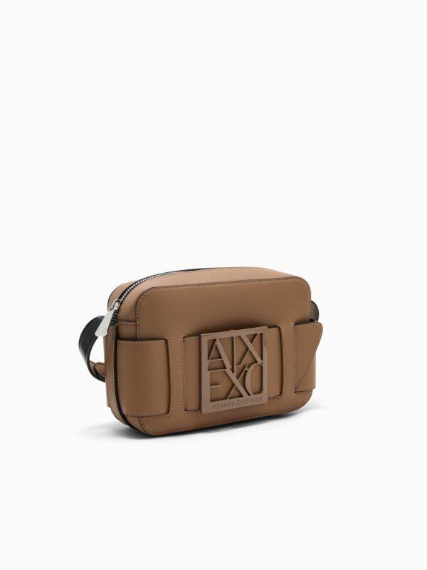 Bolso bandolera con logotipo en relieve y correa ajustable Armani Exchange - Marrón