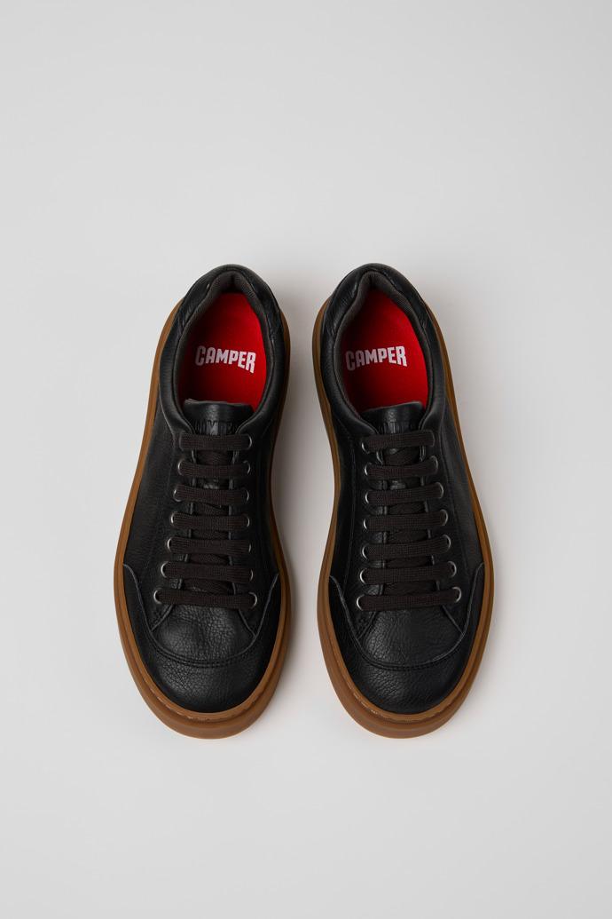 RUNNER TWENTYFIVE