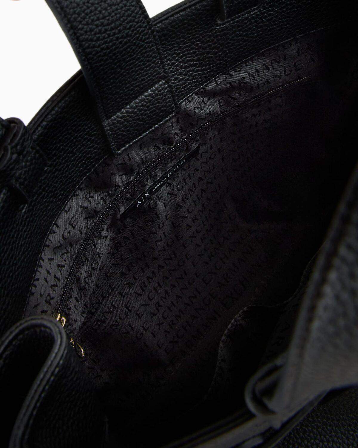 Bolso shopper con textura granulada y detalle de cinturón Armani Exchange - Negro