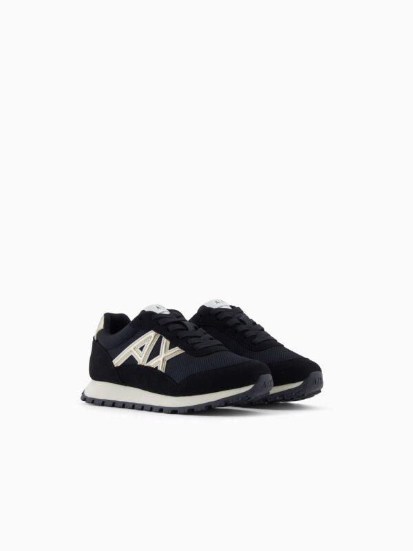 Zapatillas con paneles de malla y suela de goma texturizada Armani Exchange - Negro