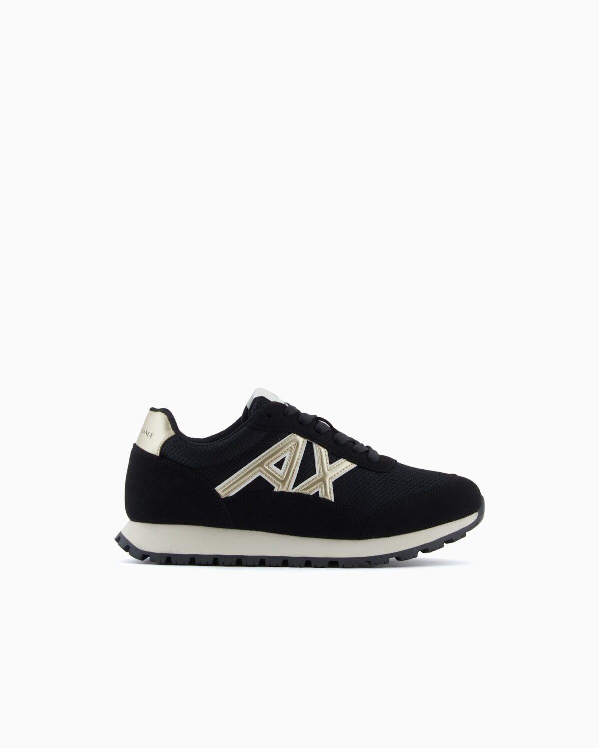 Zapatillas con paneles de malla y suela de goma texturizada Armani Exchange - Negro