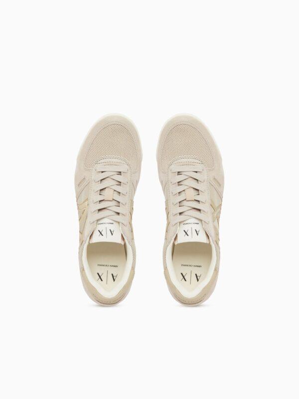 Zapatillas de serraje y malla con cordones y suela de goma Armani Exchange - Beige
