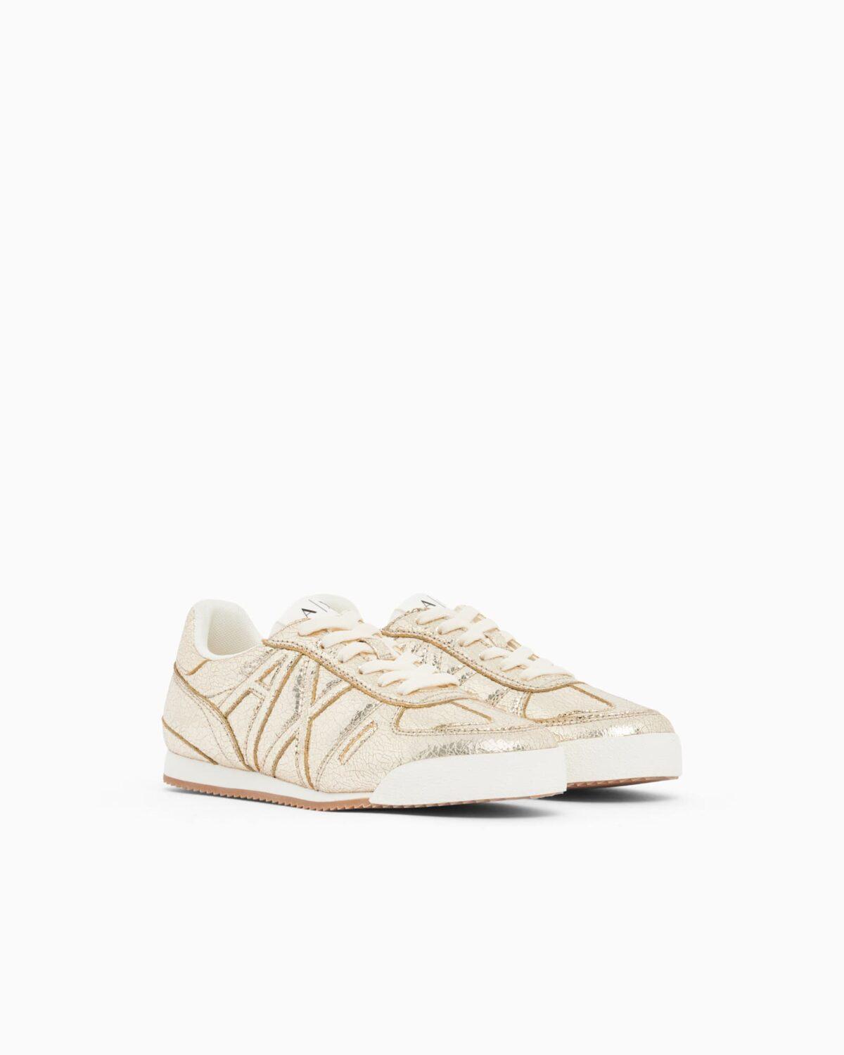 Zapatillas de caña baja con efecto craquelado Armani Exchange - Dorado